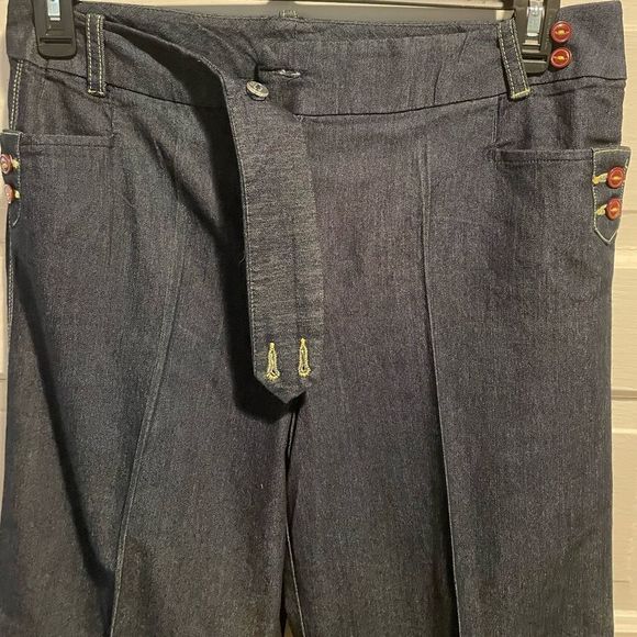 Larry Levine SPT Stretch Dark Wash Wide Leg Pant with Eclectic Details! - Picture 4 of 10